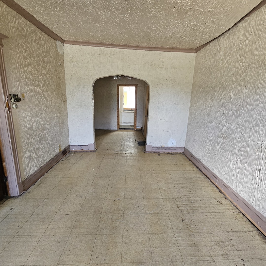 6431 S Racine Avenue, Chicago, IL 60636