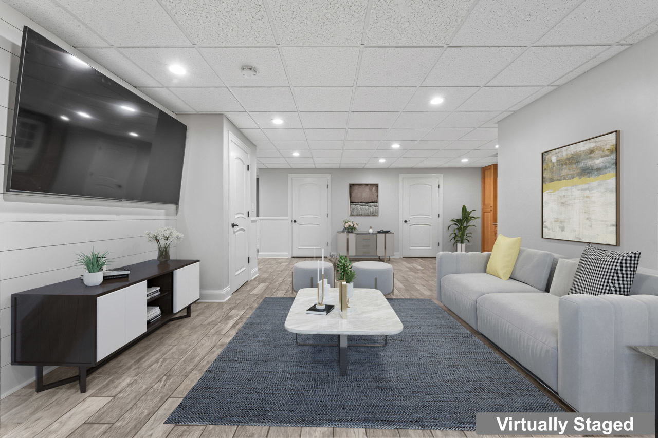 6209 Whiteoak Drive, McHenry, IL 60050