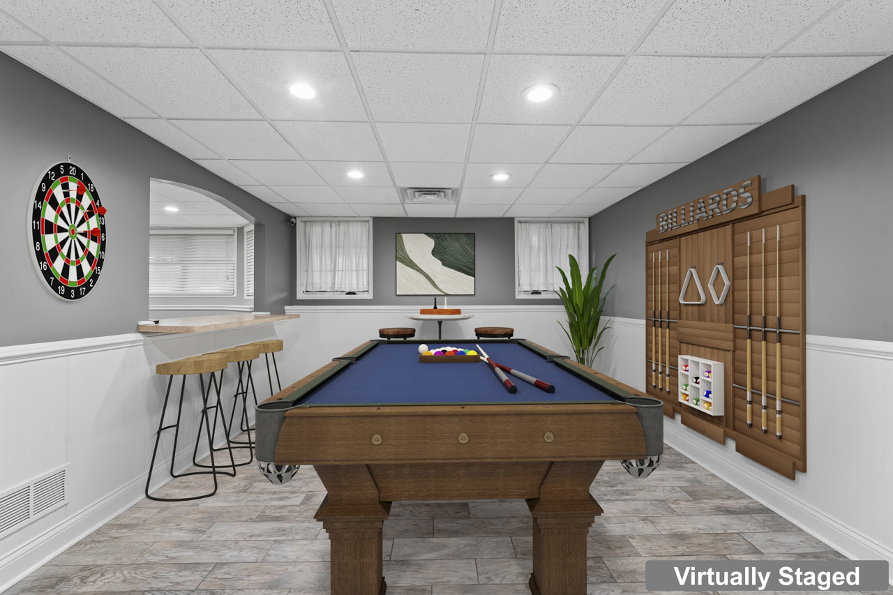 6209 Whiteoak Drive, McHenry, IL 60050