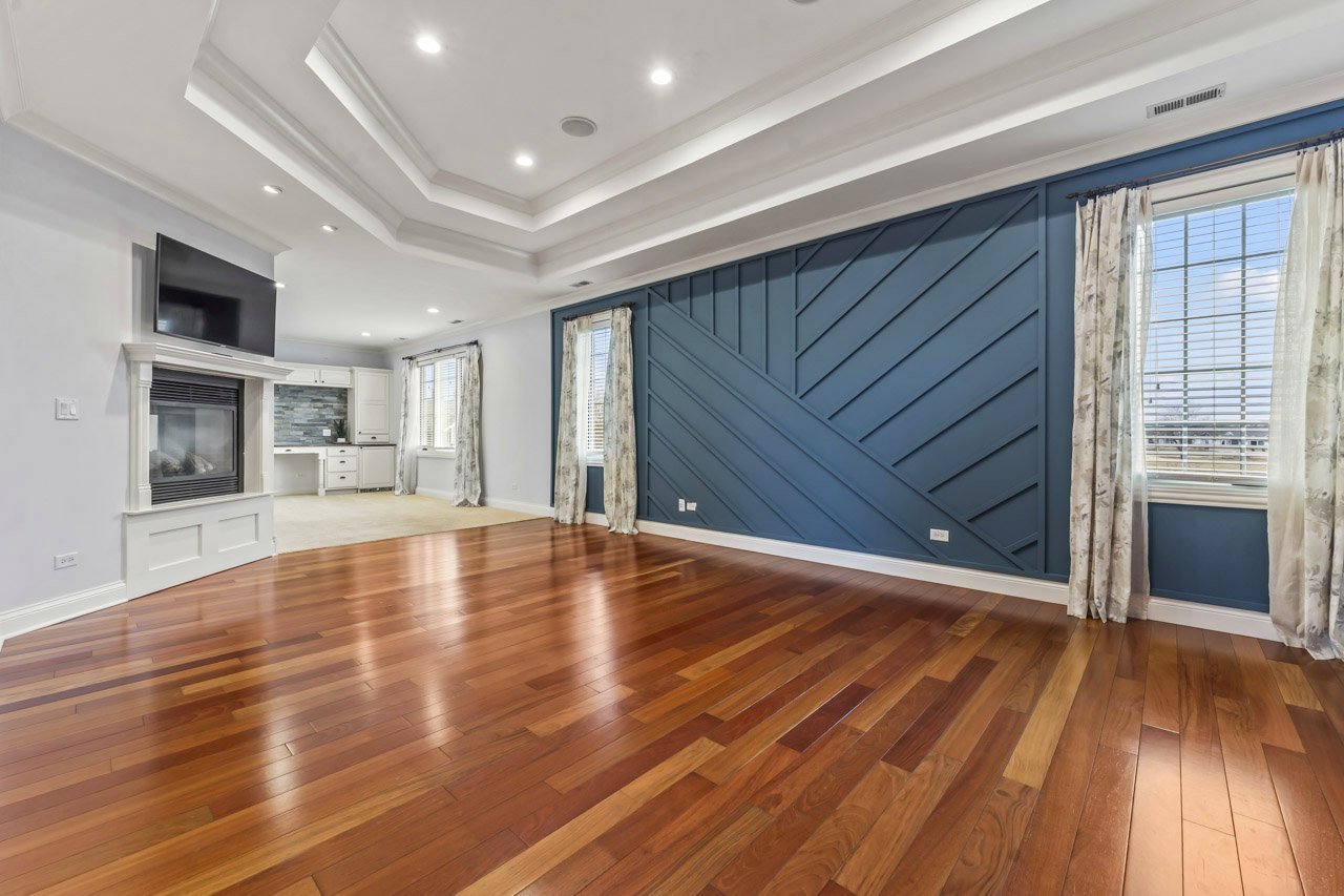 6209 Whiteoak Drive, McHenry, IL 60050