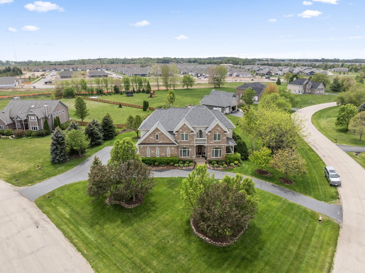 6209 Whiteoak Drive, McHenry, IL 60050