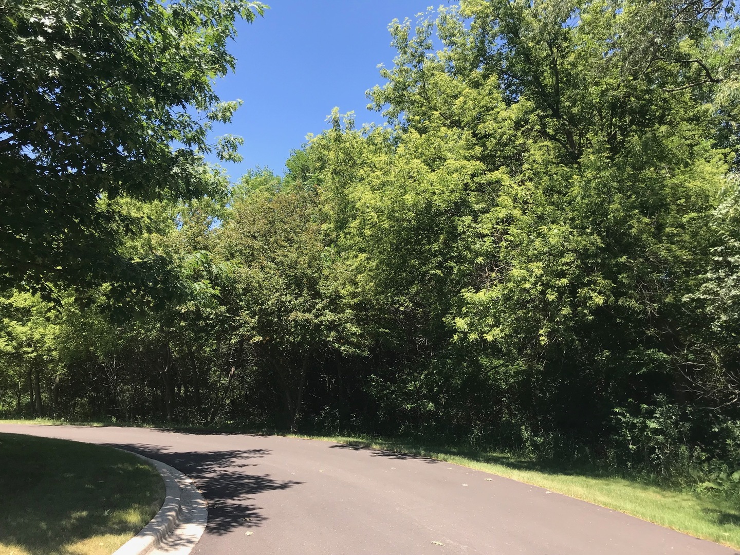 600 Berron Lane, Barrington Hills, IL 60010