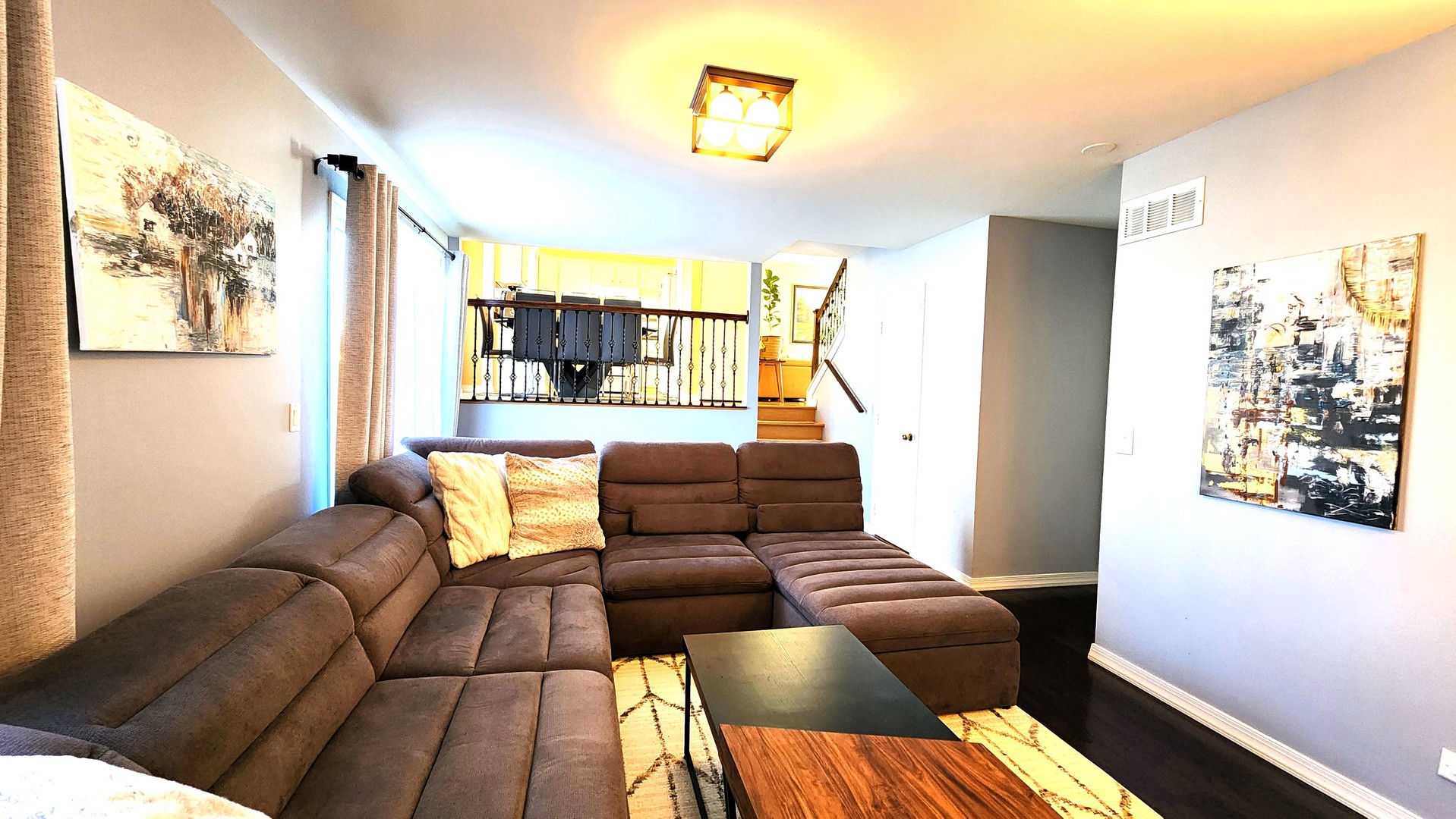 4 Aspen Court, Streamwood, IL 60107