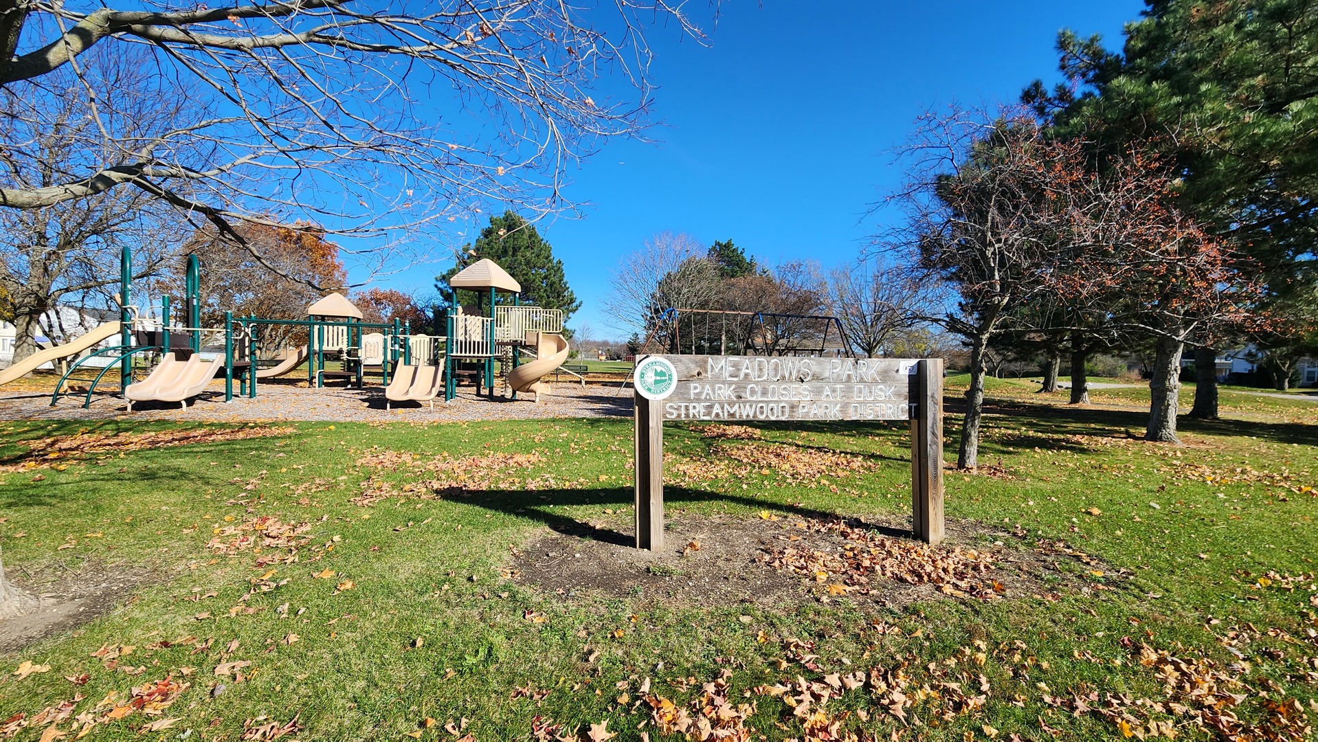 4 Aspen Court, Streamwood, IL 60107