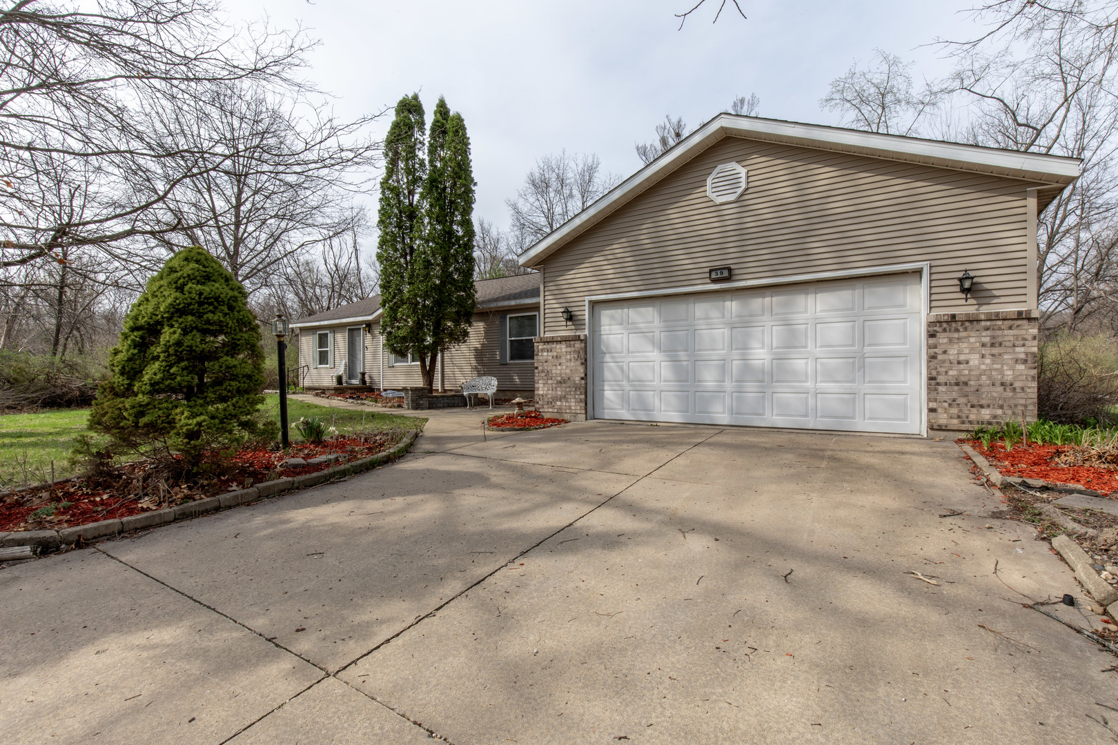39 Timberlane Drive, Putnam, IL 61560