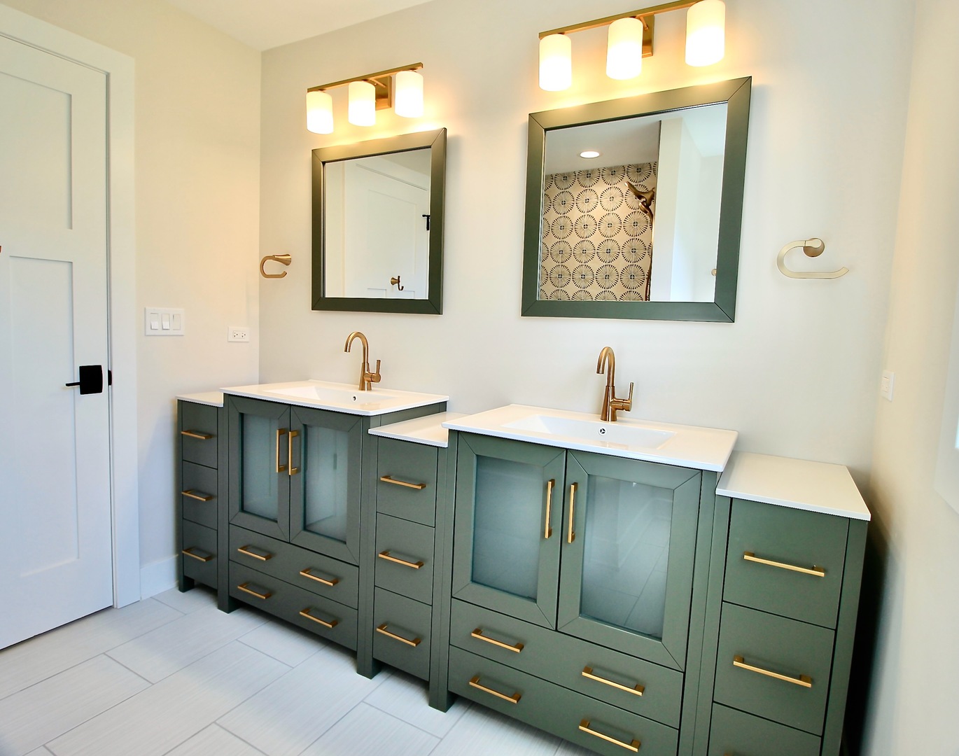 42W668 Steeplechase, St. Charles, IL 60175