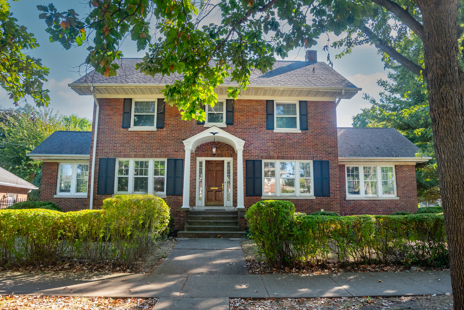 518 W Cossitt Avenue, La Grange, IL 60525