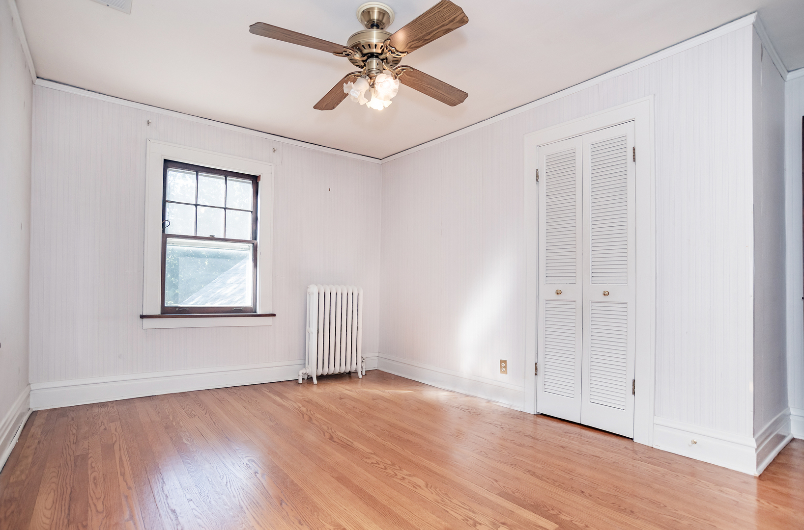 518 W Cossitt Avenue, La Grange, IL 60525