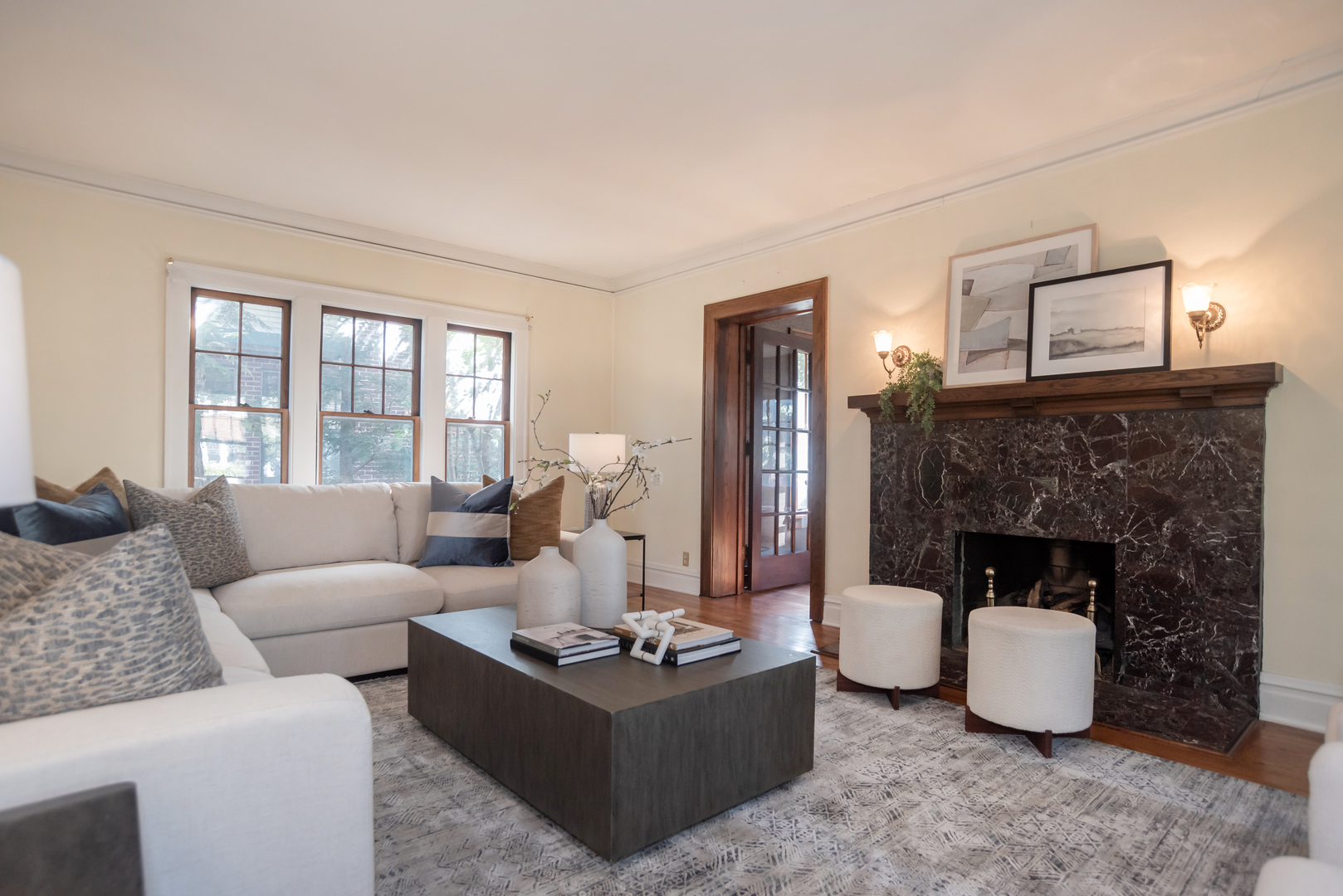 518 W Cossitt Avenue, La Grange, IL 60525