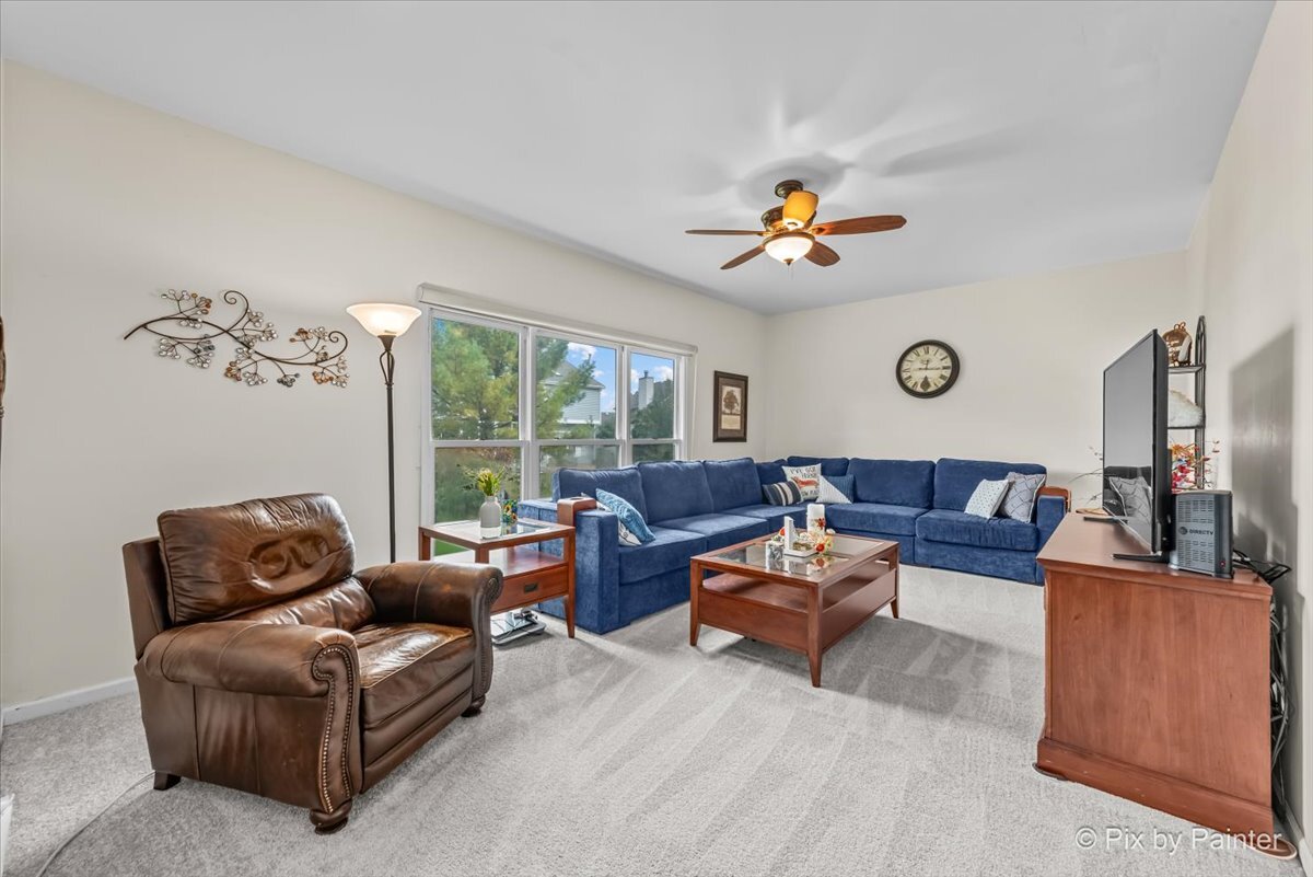 1820 Crofton Drive, Algonquin, IL 60102