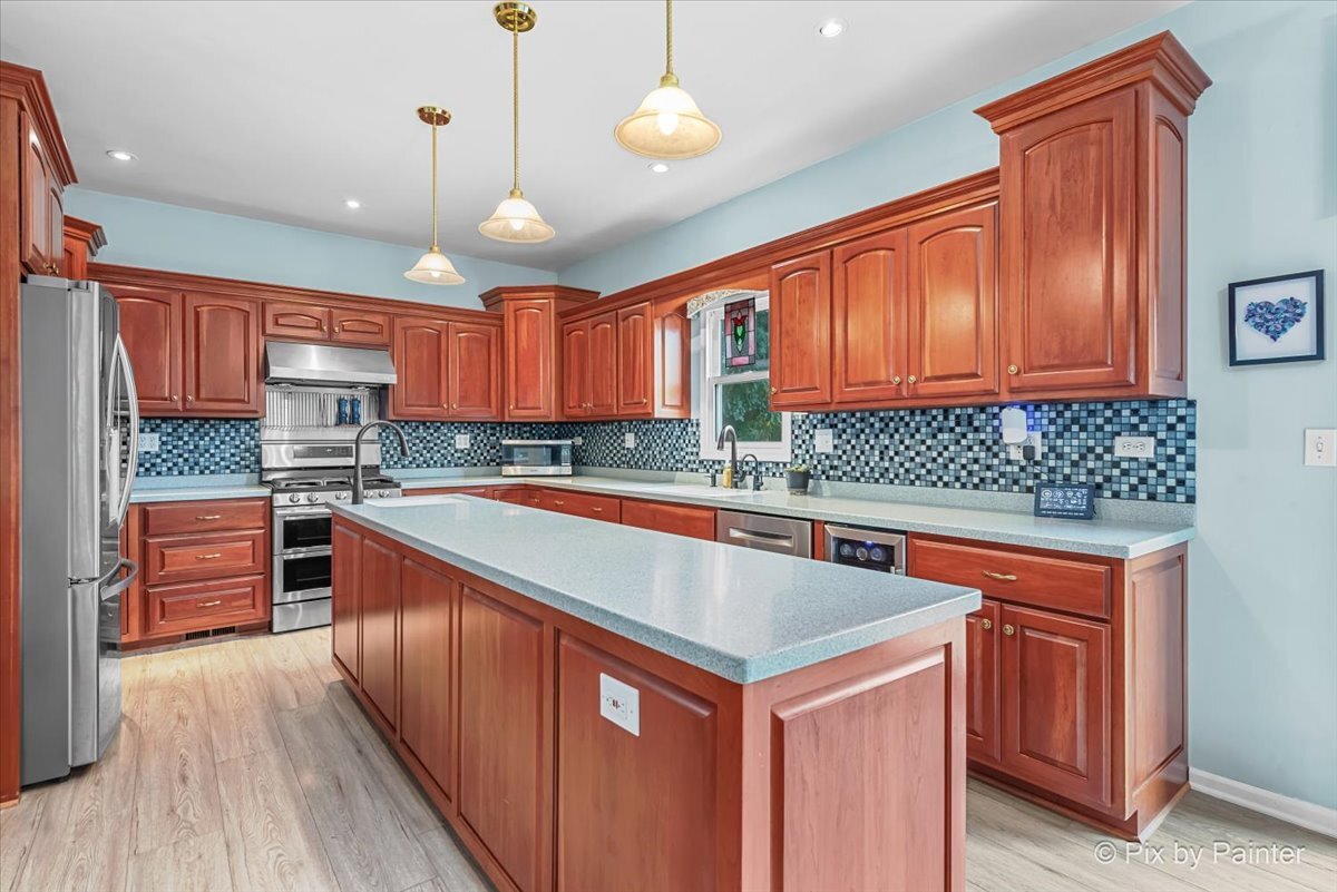 1820 Crofton Drive, Algonquin, IL 60102