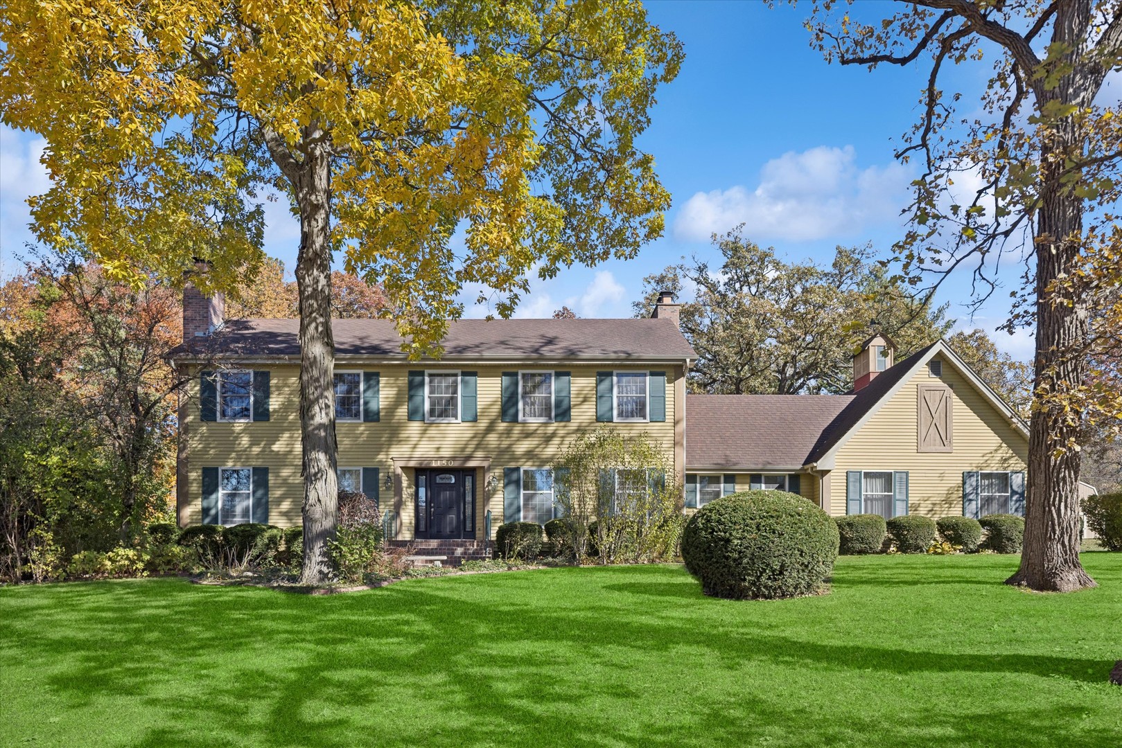 1150 Nottingham Lane, Elgin, IL 60120