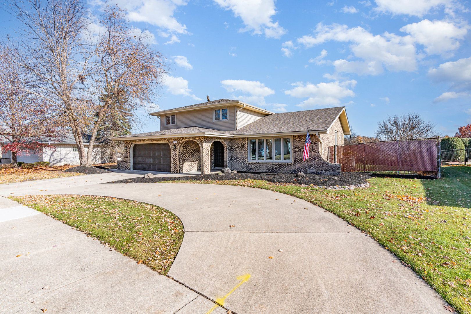 15401 Orlan Brook Drive, Orland Park, IL 60462