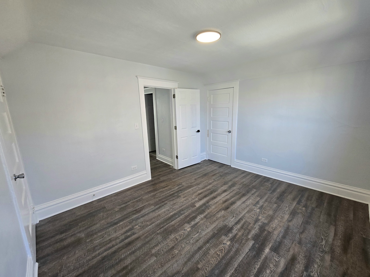 328 Rosewood Avenue, Aurora, IL 60505