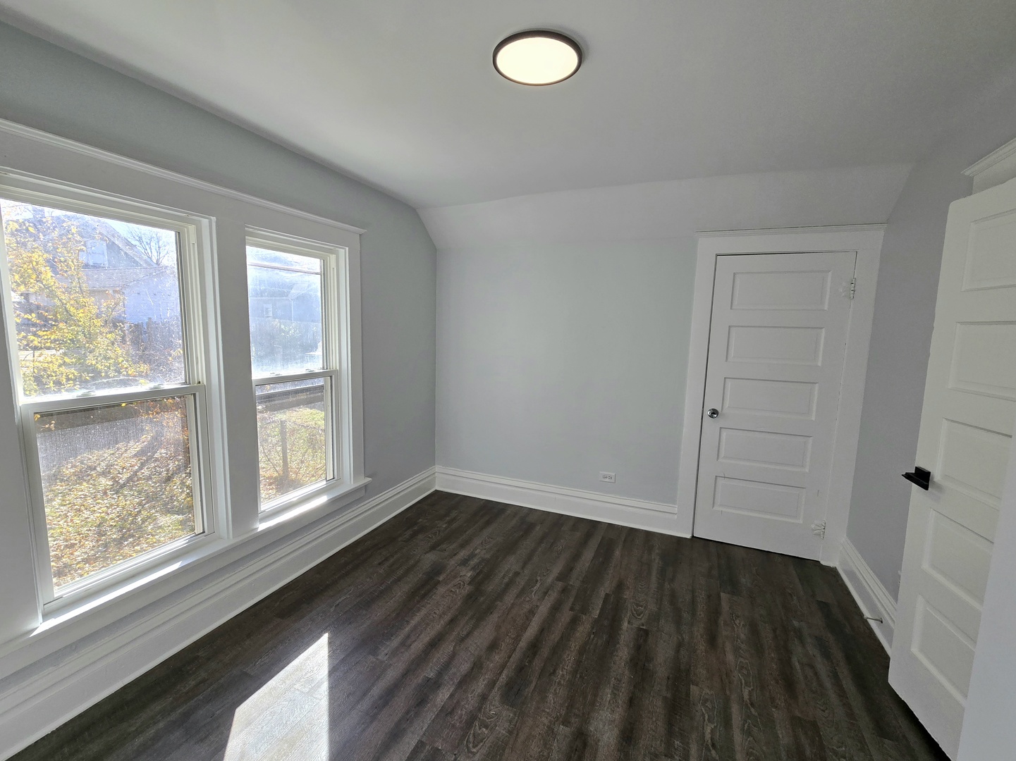 328 Rosewood Avenue, Aurora, IL 60505