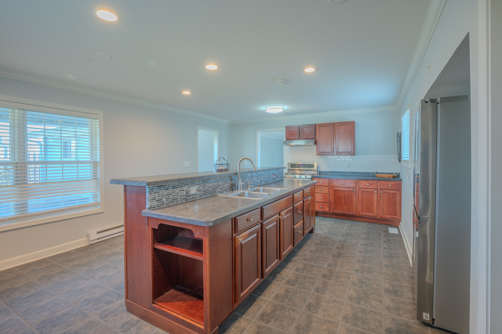 101 Edgehill Drive, Bolingbrook, IL 60440