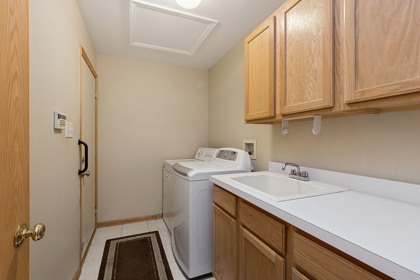 20116 Crystal Lake Way, Frankfort, IL 60423