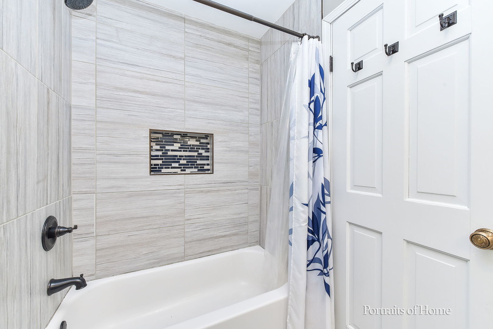 344 Waxwing Avenue, Naperville, IL 60565