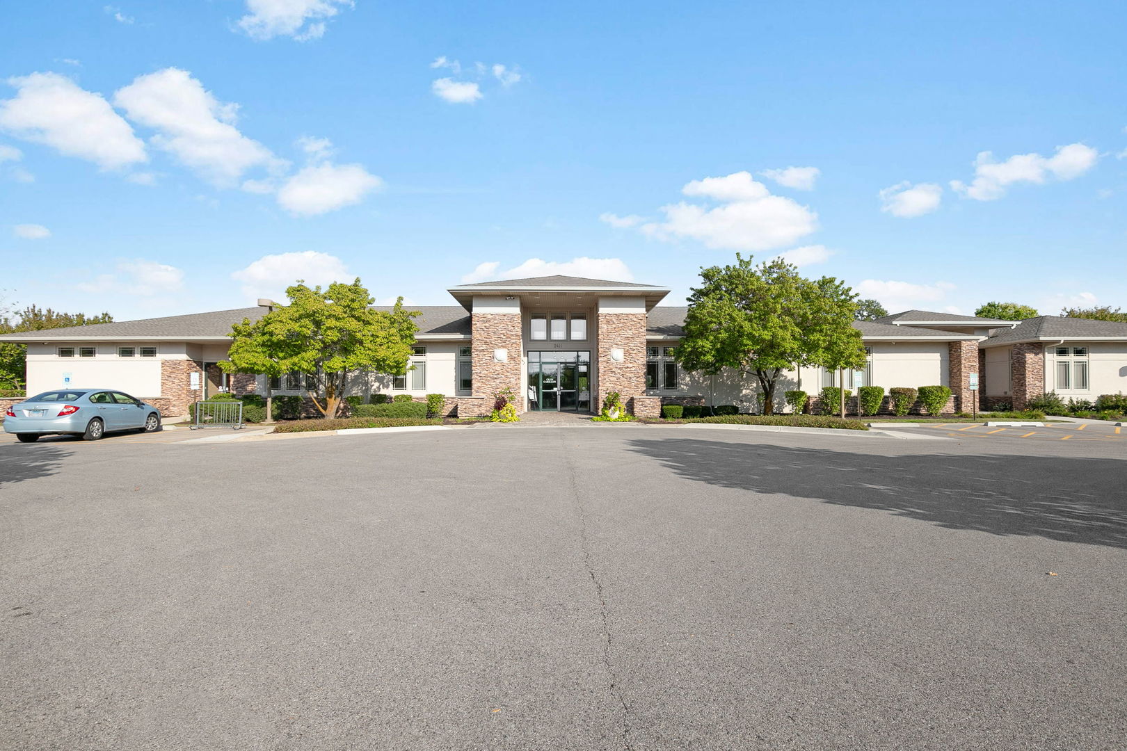 272 Enfield Lane, Grayslake, IL 60030