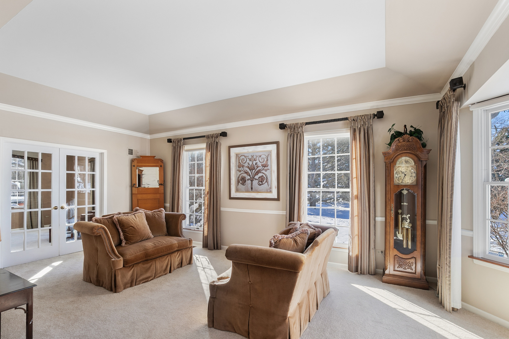 14870 King Drive, Green Oaks, IL 60048