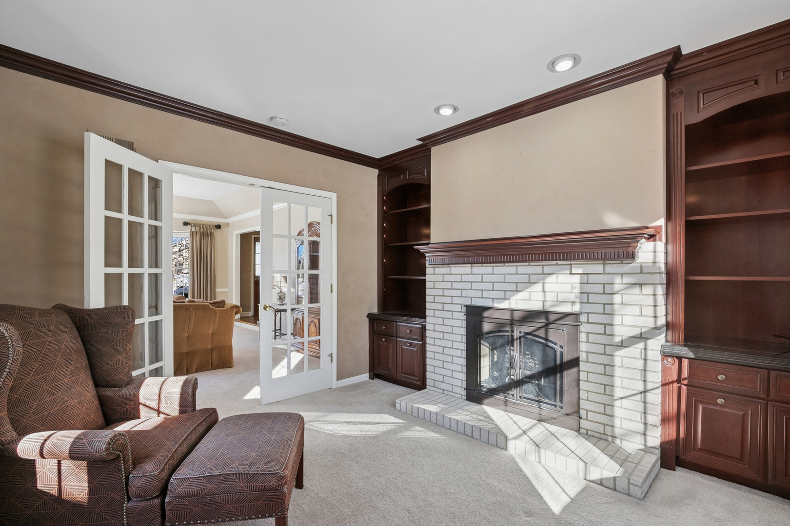 14870 King Drive, Green Oaks, IL 60048