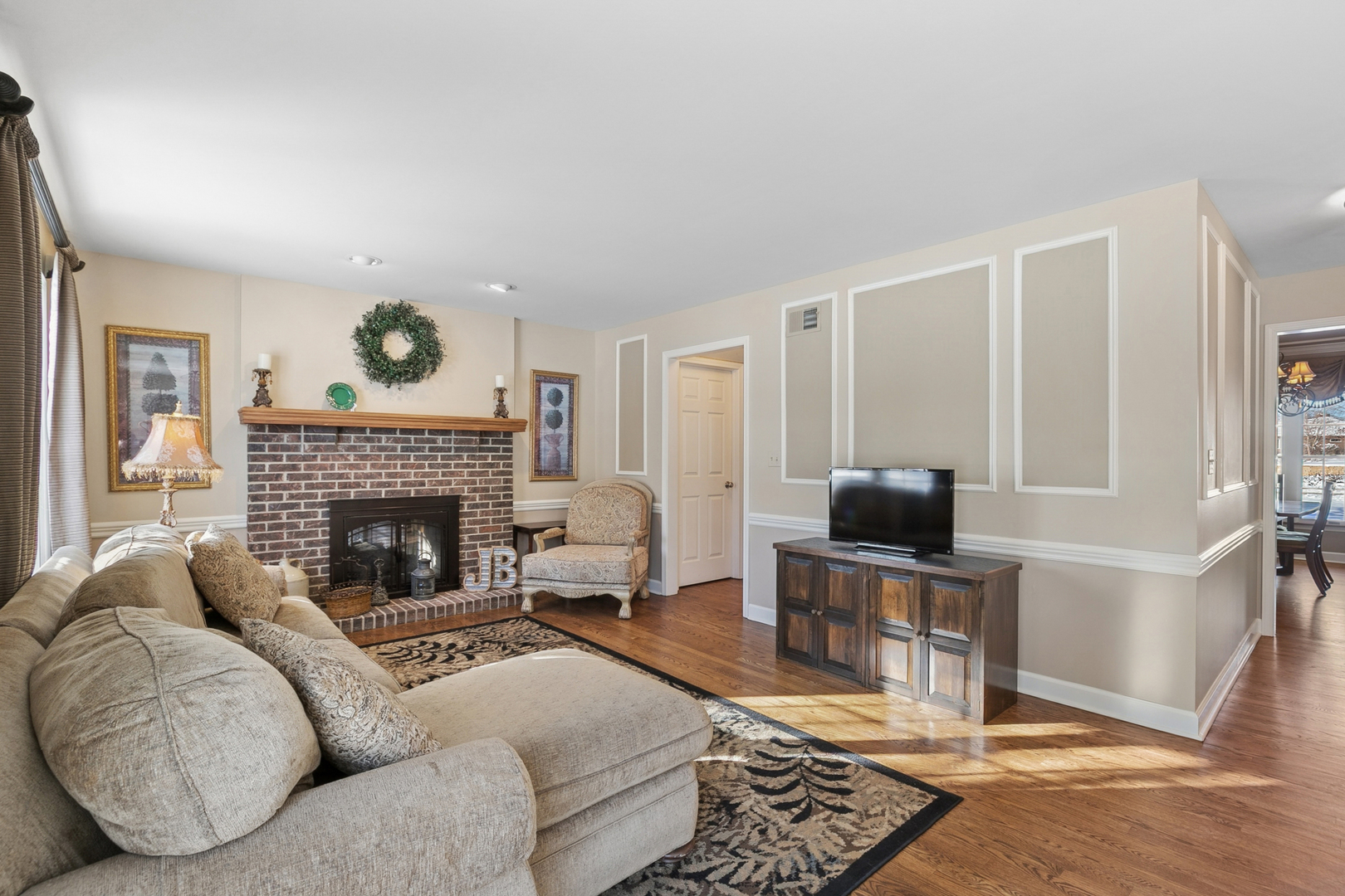 14870 King Drive, Green Oaks, IL 60048