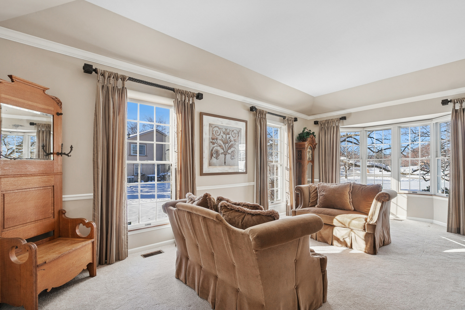 14870 King Drive, Green Oaks, IL 60048