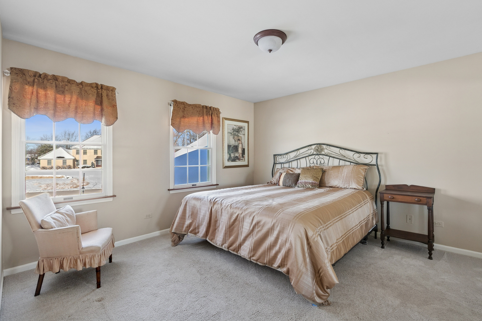 14870 King Drive, Green Oaks, IL 60048