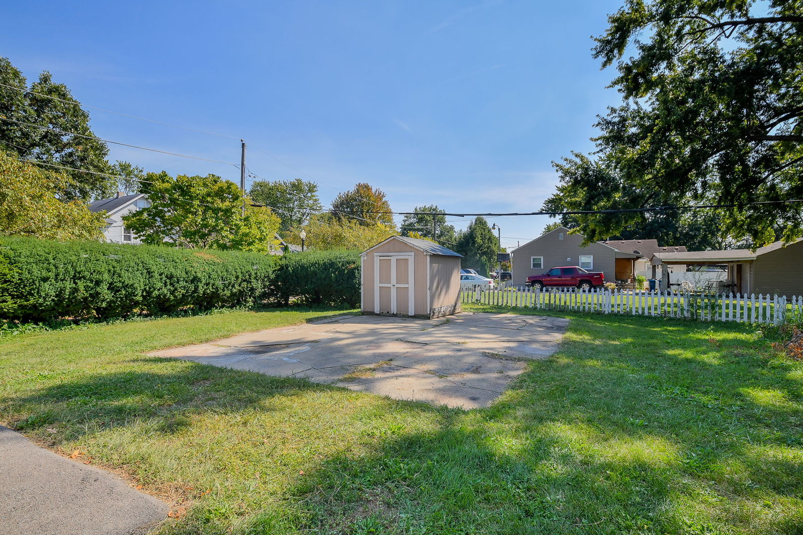 1045 Grand Boulevard, Aurora, IL 60505