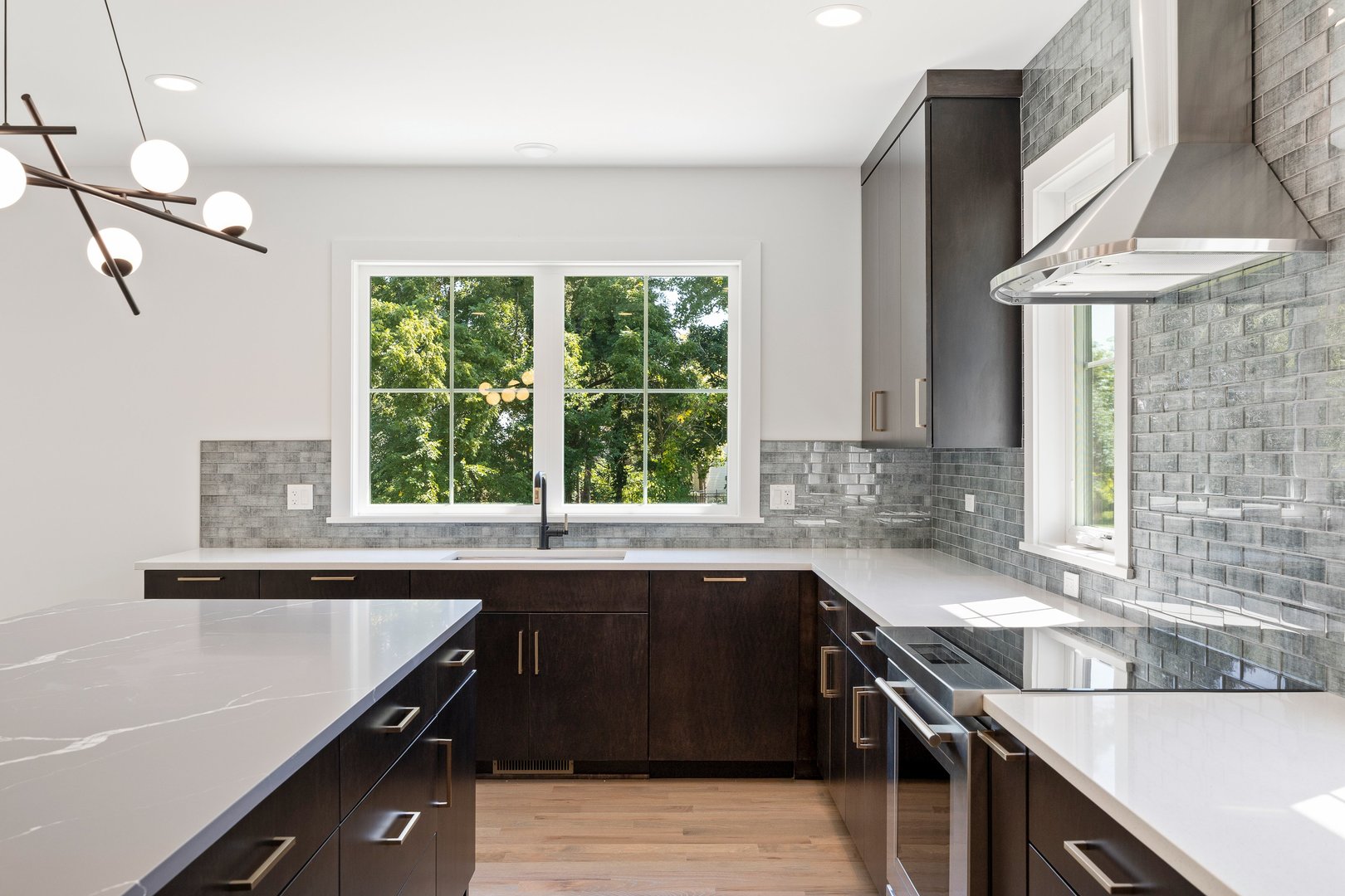 1519 Foothill Drive, Wheaton, IL 60189