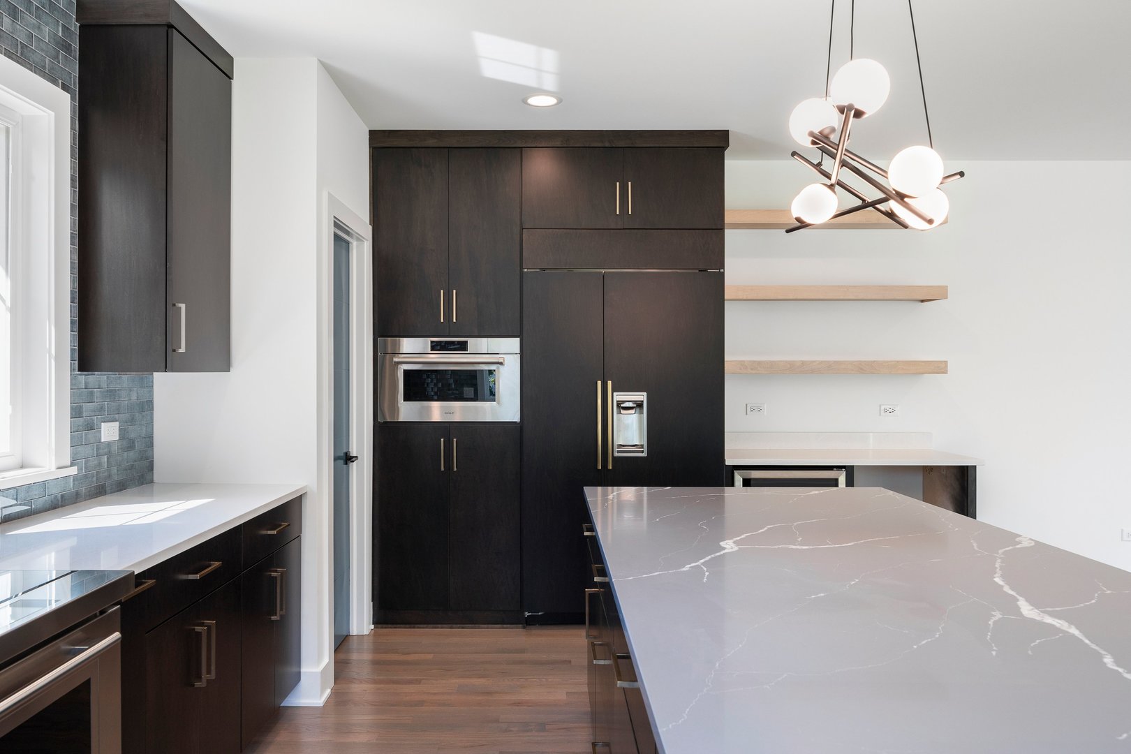 1519 Foothill Drive, Wheaton, IL 60189