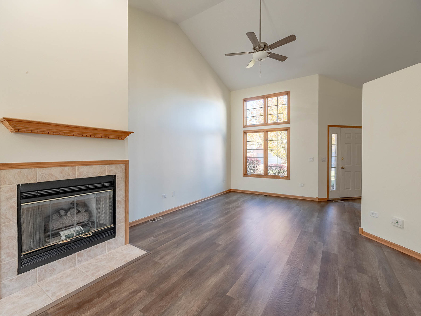 6709 Pondview Drive, Tinley Park, IL 60477