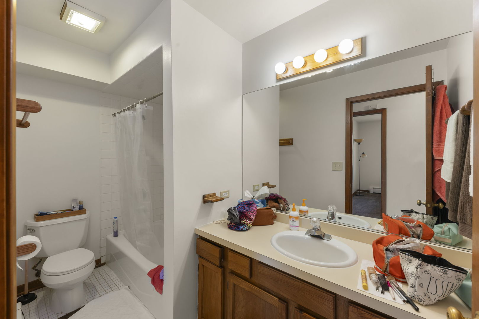 5700 Saint Charles Road, Berkeley, IL 60163