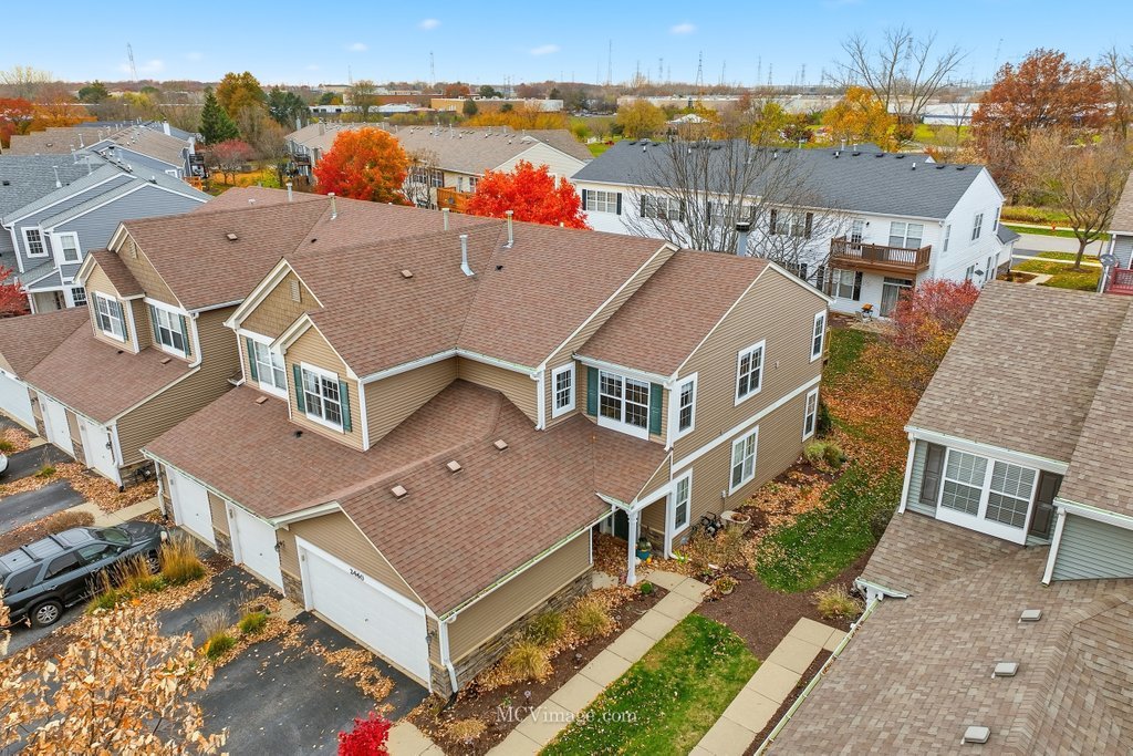 2460 Golf Ridge Circle #2460, Naperville, IL 60563