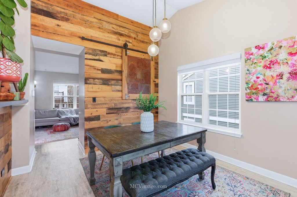 2460 Golf Ridge Circle #2460, Naperville, IL 60563