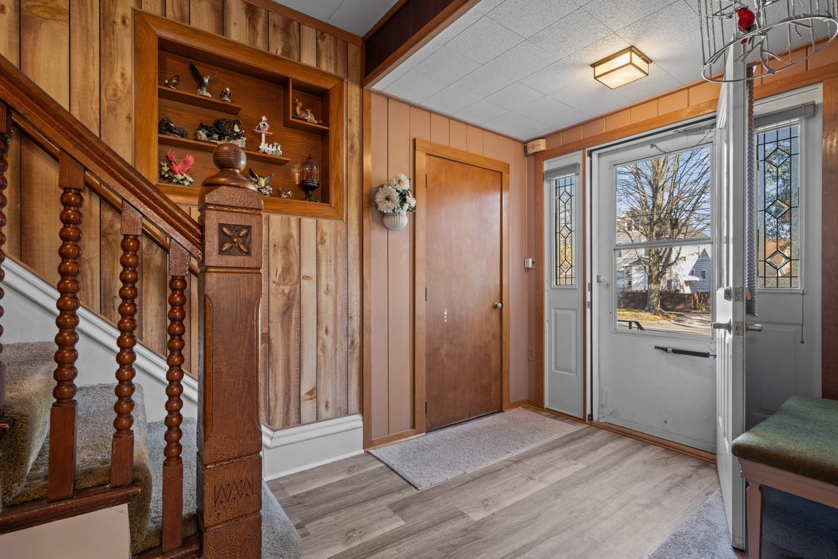 644 Oak Avenue, Aurora, IL 60506