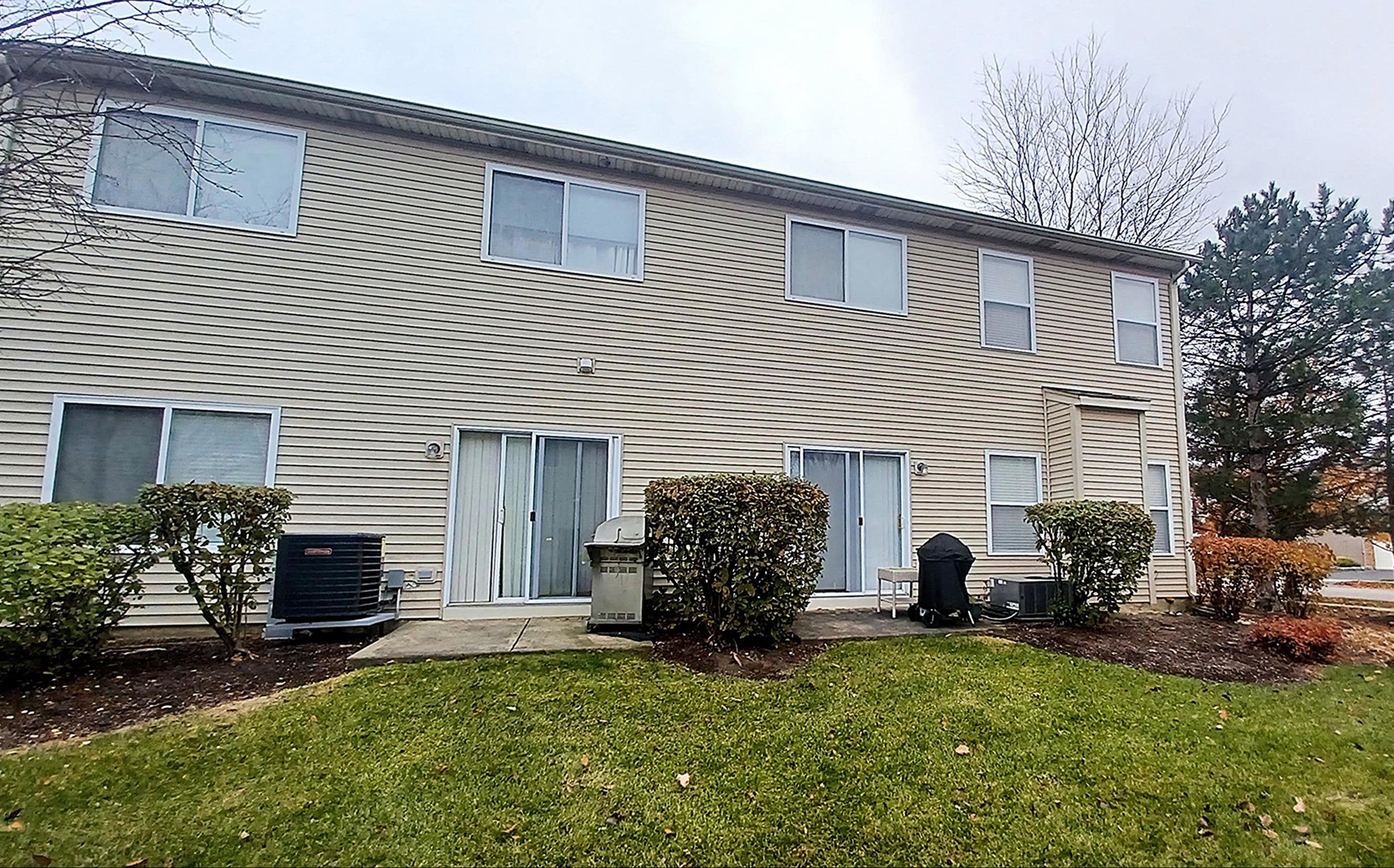 17543 S Gilbert Drive, Lockport, IL 60441