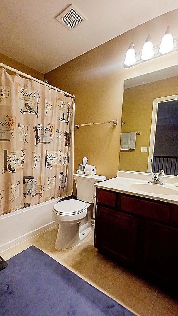 17543 S Gilbert Drive, Lockport, IL 60441