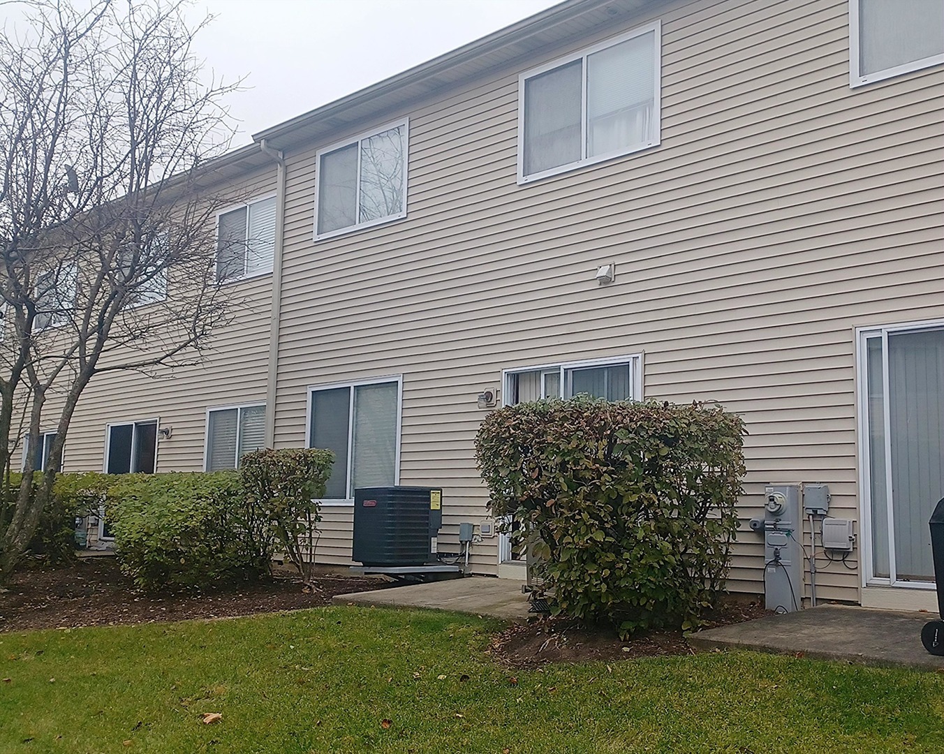 17543 S Gilbert Drive, Lockport, IL 60441