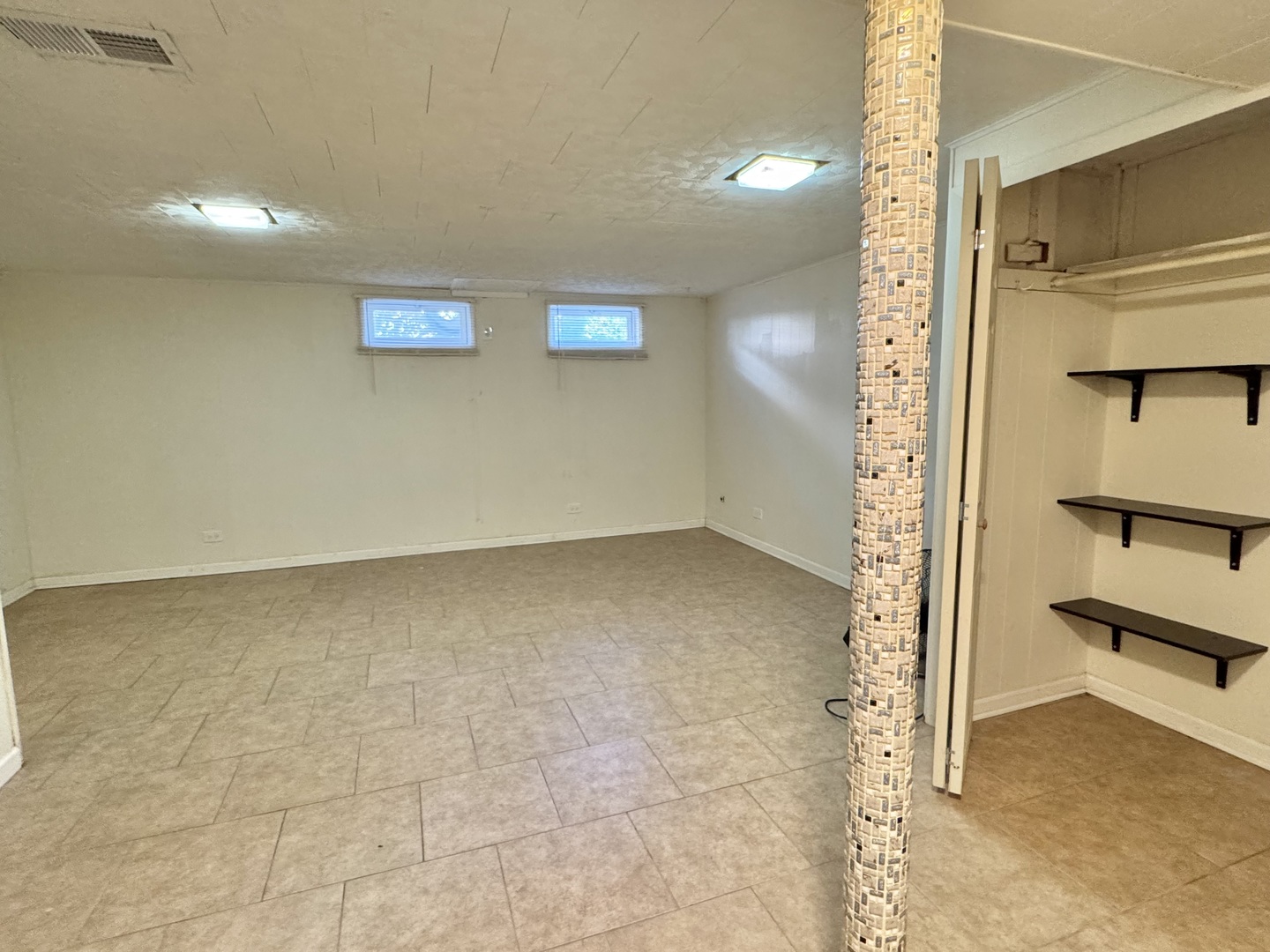 9038 Niles Center Road, Skokie, IL 60076