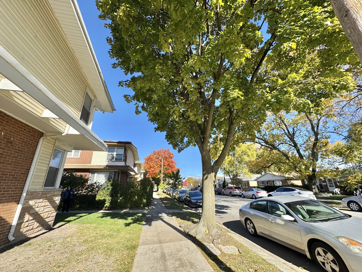 9038 Niles Center Road, Skokie, IL 60076