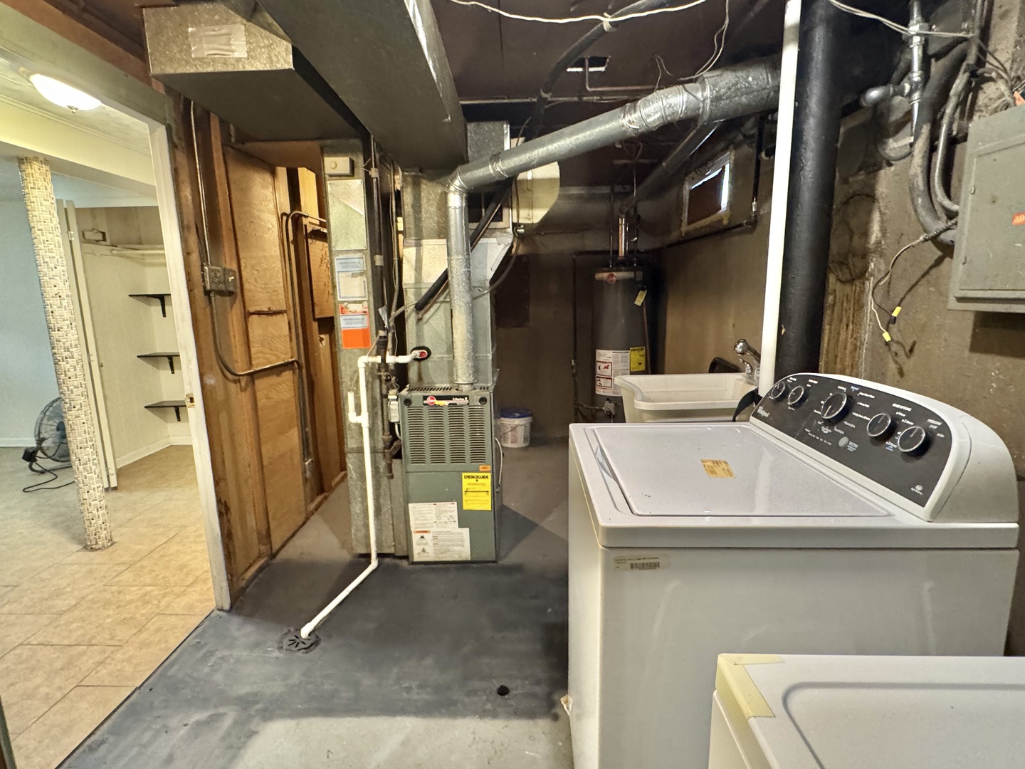 9038 Niles Center Road, Skokie, IL 60076