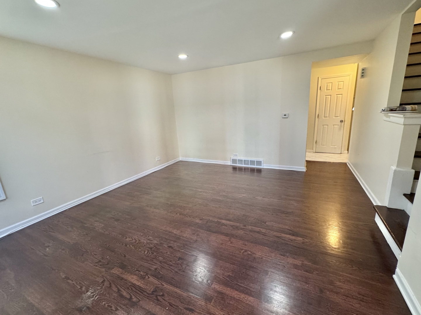 9038 Niles Center Road, Skokie, IL 60076