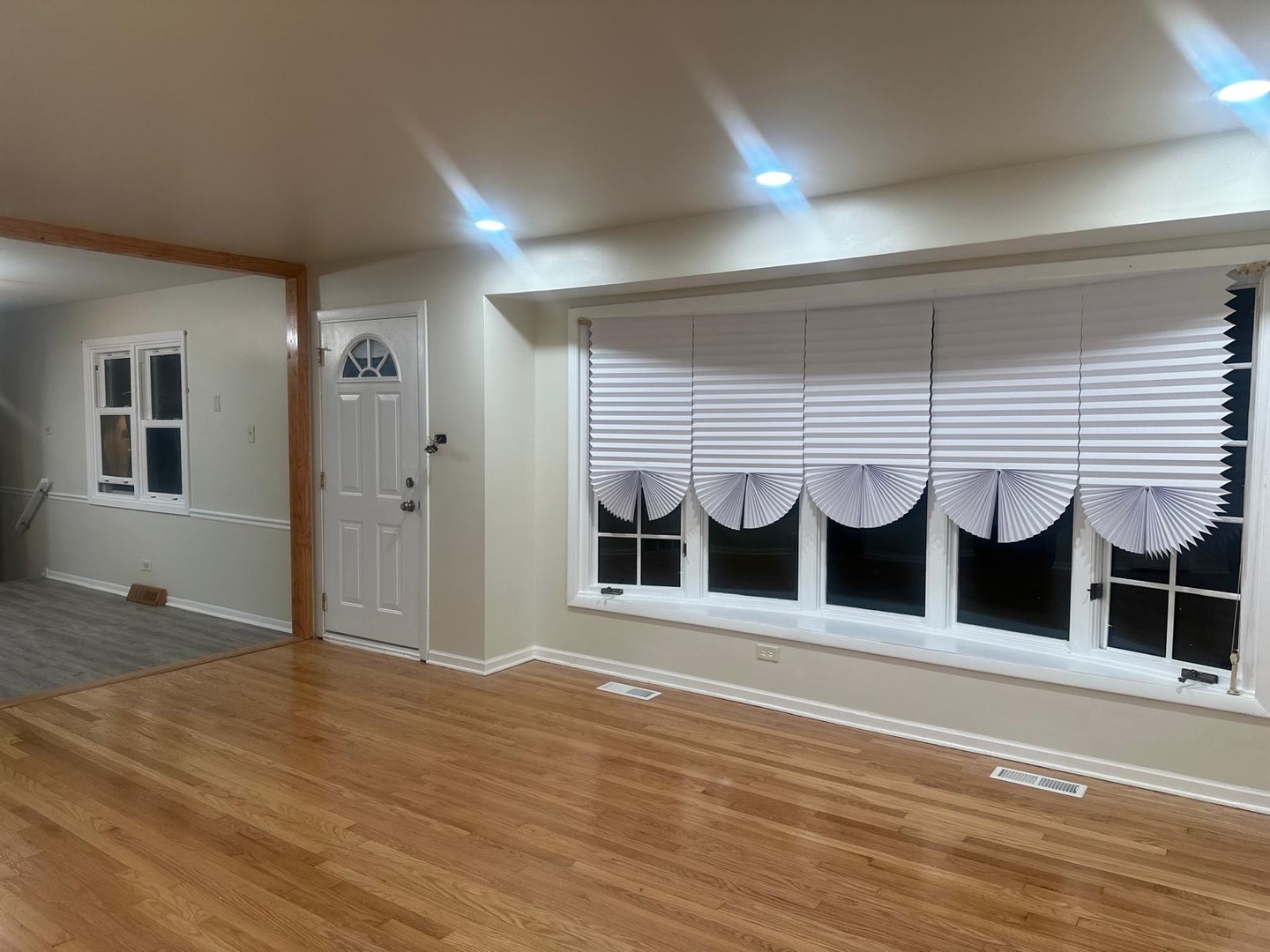 248 N Gay Court, Glenwood, IL 60425