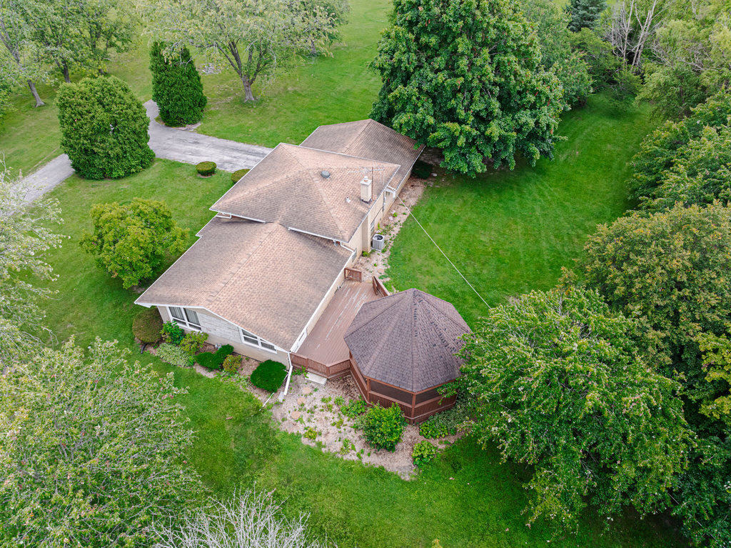 14322 McCarthy Road, Lemont, IL 60439