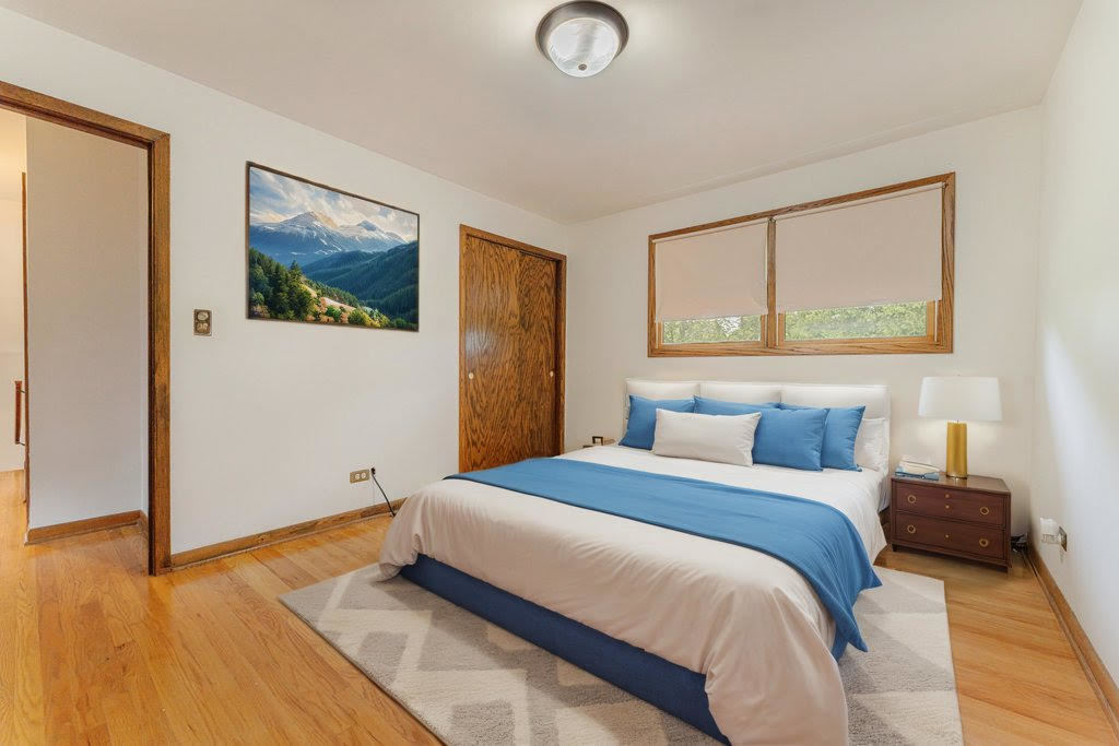 14322 McCarthy Road, Lemont, IL 60439