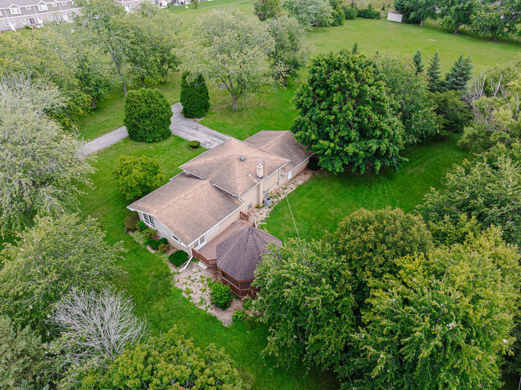 14322 McCarthy Road, Lemont, IL 60439