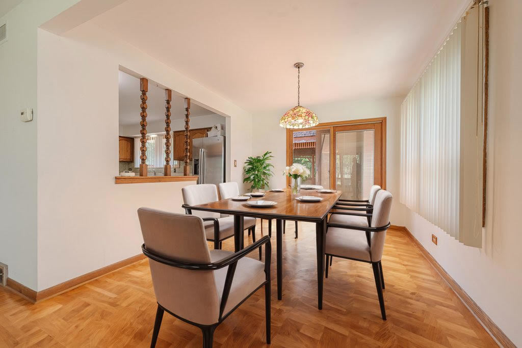 14322 McCarthy Road, Lemont, IL 60439