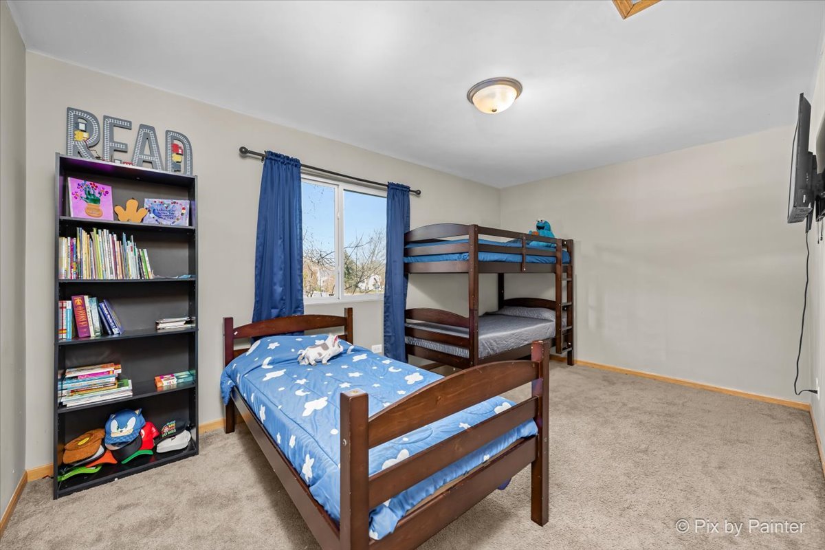 2703 21st Street, Zion, IL 60099