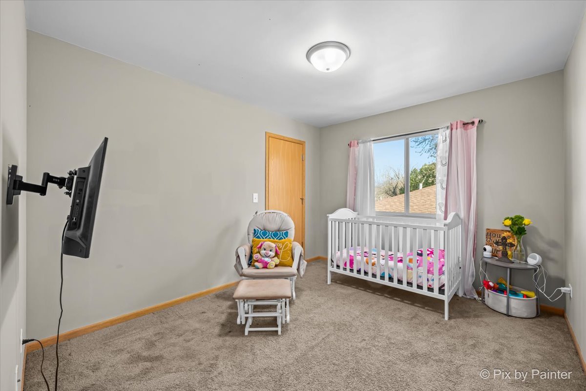 2703 21st Street, Zion, IL 60099